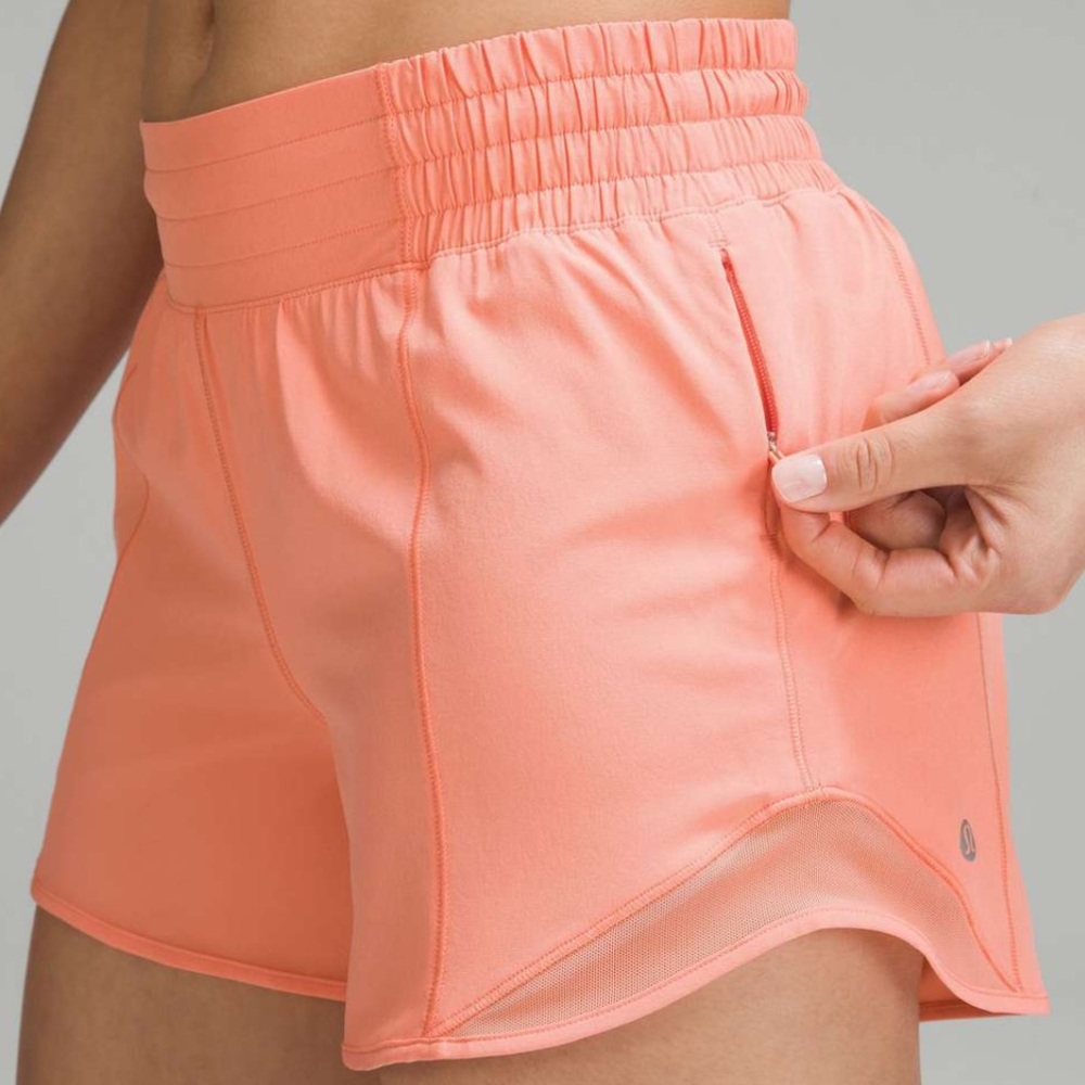 Lululemon Hotty Hot High-Rise Lined Short 4" - Picture 3 of 8